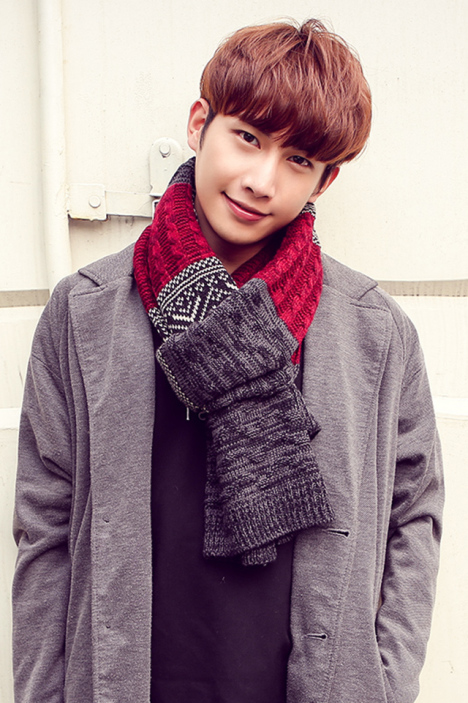 2015新款韓版針織圍巾 秋冬時(shí)尚與溫暖的完美融合